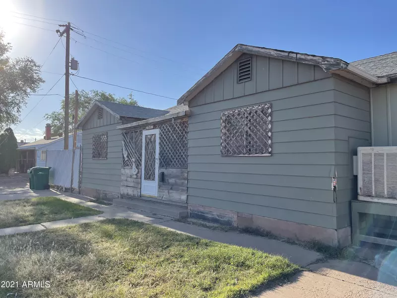 511 E Maple Street, Winslow, AZ 86047