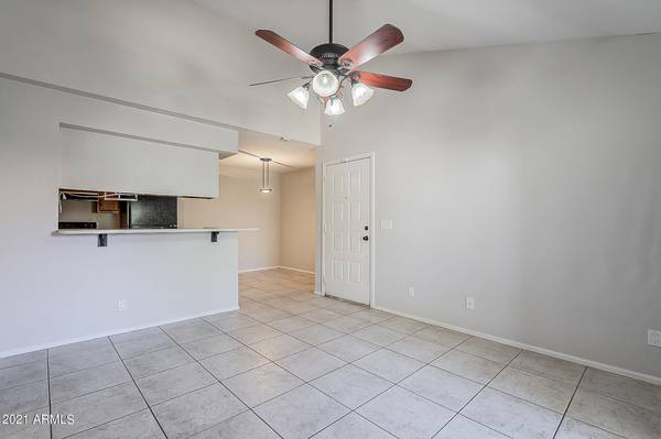 Mesa, AZ 85210,533 W GUADALUPE Road #2114