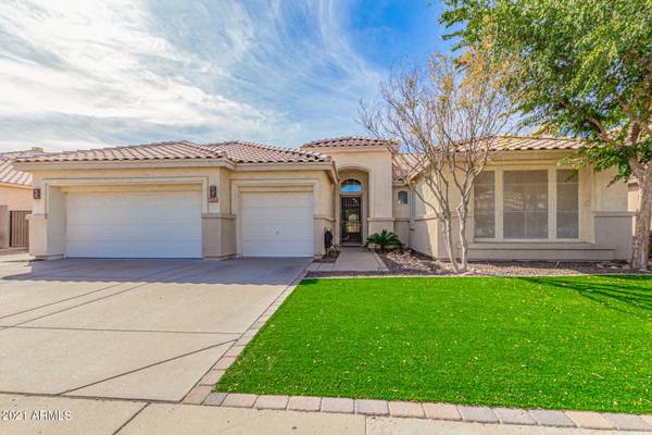 Glendale, AZ 85310,6777 W CREST Lane