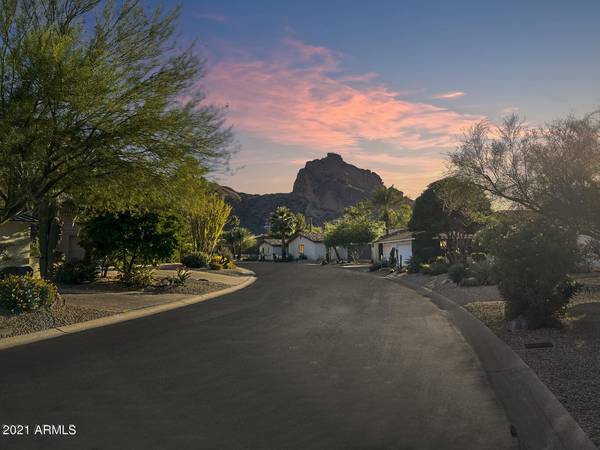 Paradise Valley, AZ 85253,5525 E LINCOLN Drive #102