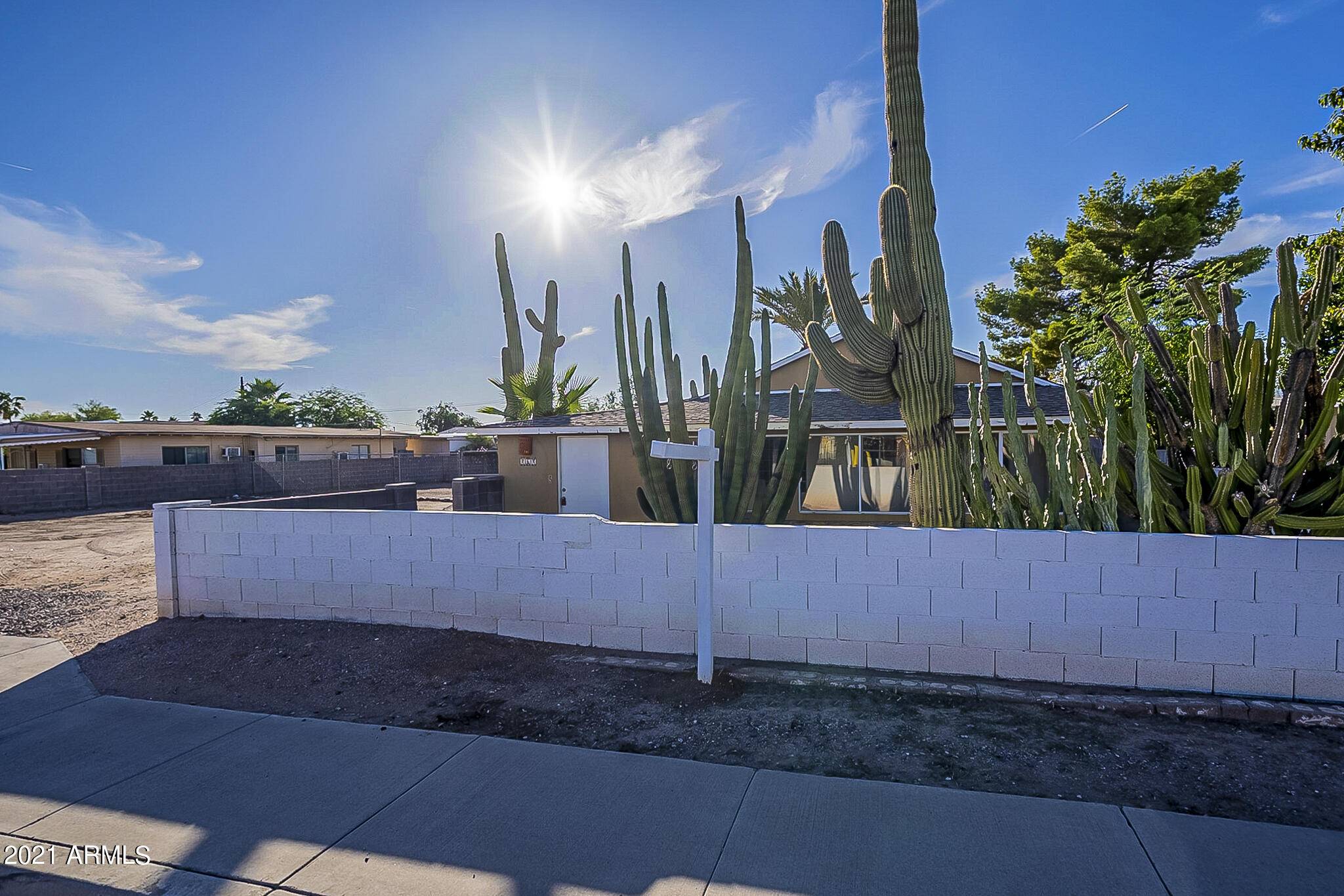 Apache Junction, AZ 85144,262 N Saguaro Drive