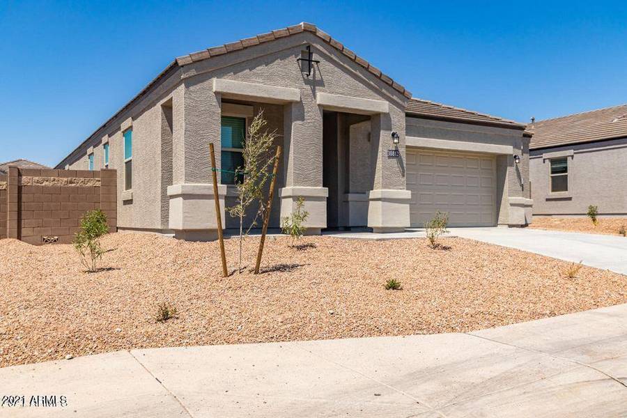 30812 W MITCHELL Drive, Buckeye, AZ 85396