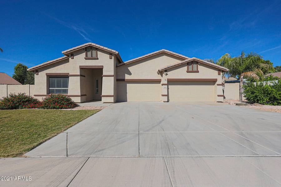 8126 W Gardenia Avenue, Glendale, AZ 85303