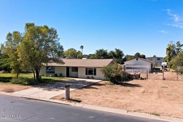 Phoenix, AZ 85053,15216 N 40TH Lane