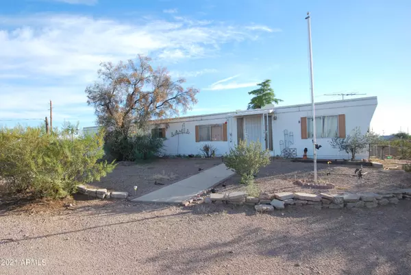 250 S VISTA Road, Apache Junction, AZ 85119