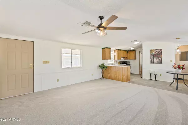 Mesa, AZ 85208,652 S ELLSWORTH Road #48