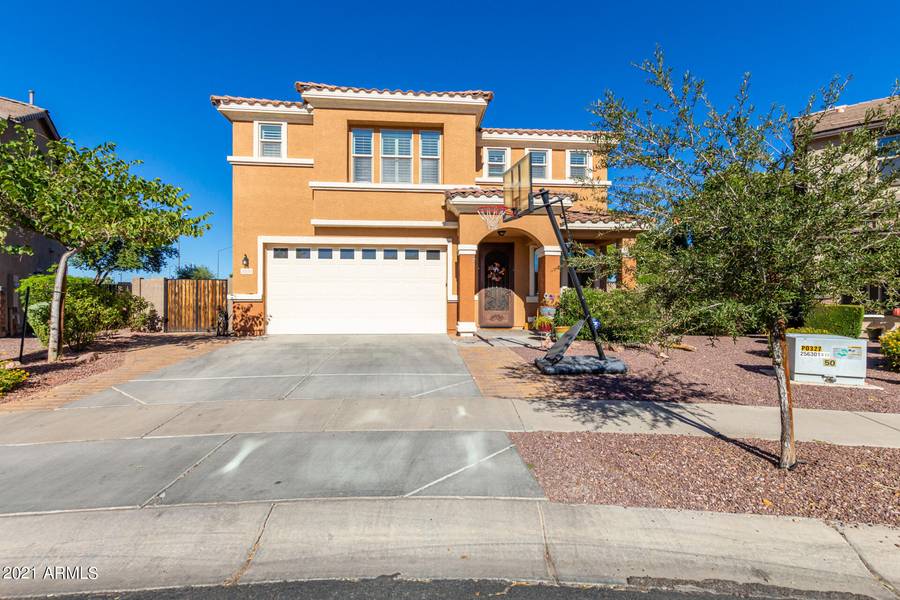 3574 E BARTLETT Drive, Gilbert, AZ 85234