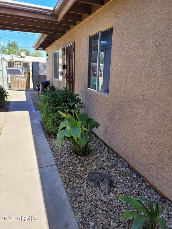 Glendale, AZ 85301,6002 W CRESTWOOD Way