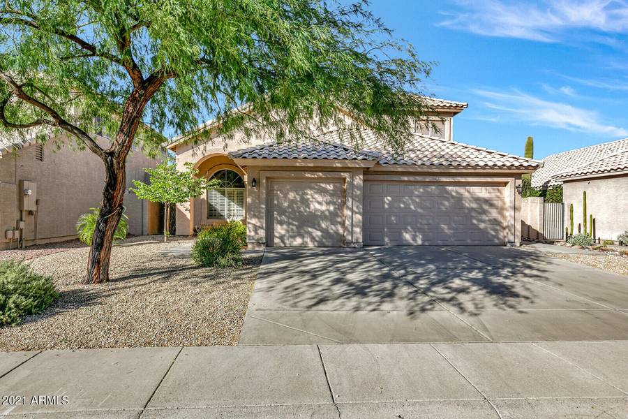 430 W EL FREDA Road, Tempe, AZ 85284