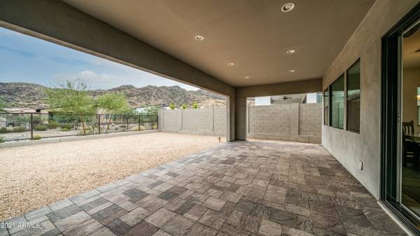 Phoenix, AZ 85042,1225 E MONTE Way