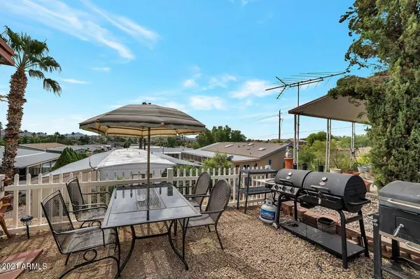 1611 E Villa Rita Drive, Phoenix, AZ 85022