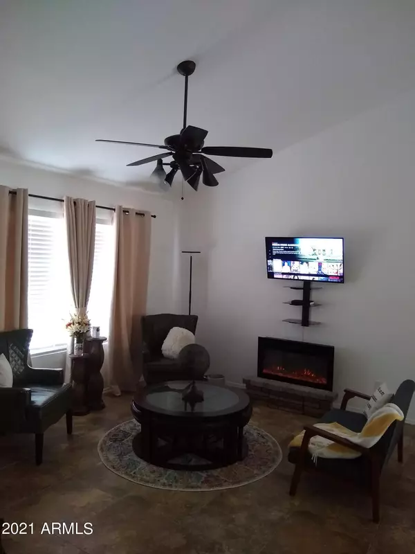 Tempe, AZ 85283,1348 E STEPHENS Drive