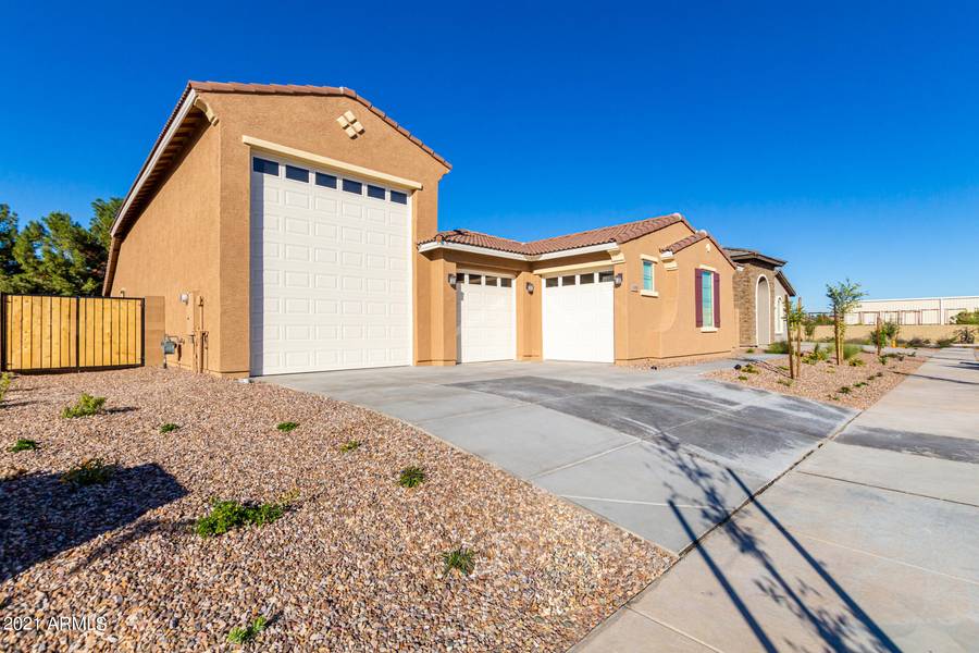 14356 W Hearn Road, Surprise, AZ 85379