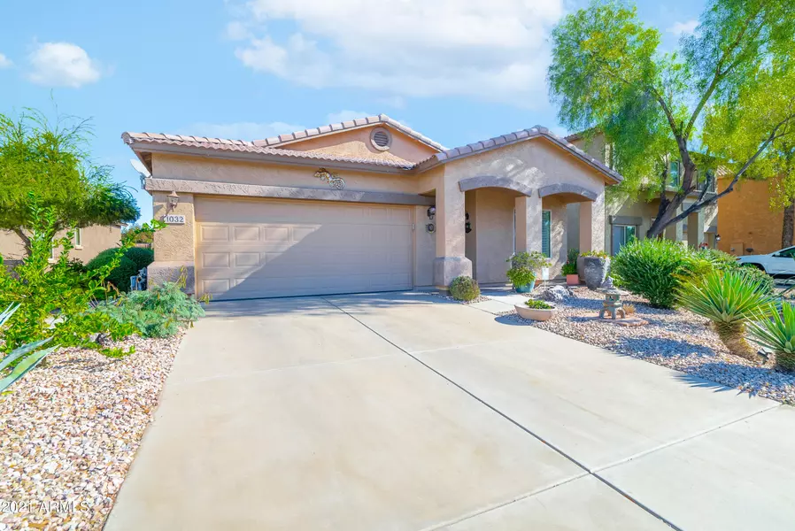 1032 E CANYON Trail, San Tan Valley, AZ 85143