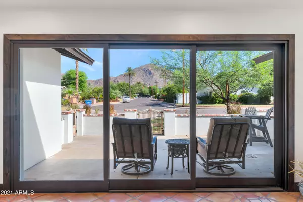 Phoenix, AZ 85018,4801 E CALLE REDONDA --