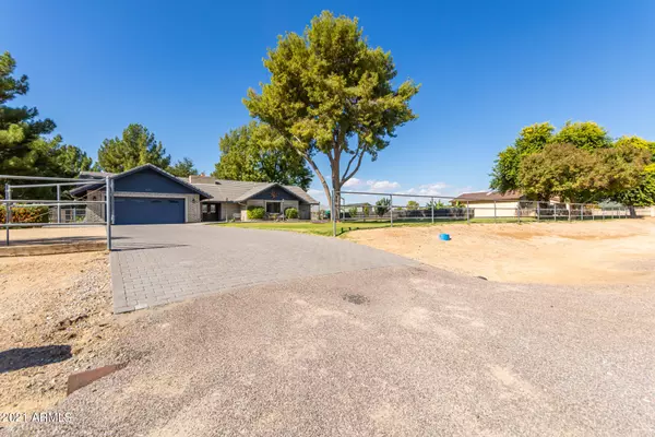 Waddell, AZ 85355,7430 N 175TH Avenue