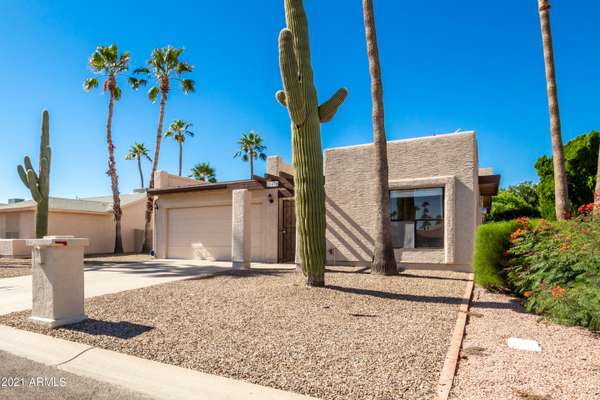 Sun Lakes, AZ 85248,26418 S PINEWOOD Drive