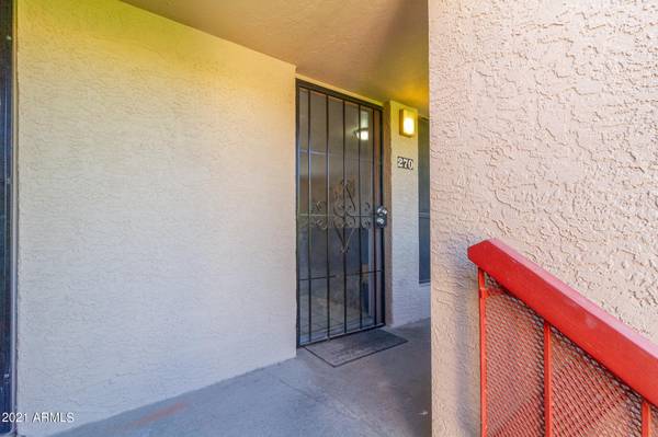 Phoenix, AZ 85051,3131 W COCHISE Drive #270