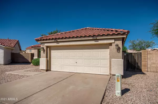 Chandler, AZ 85225,884 N ITHICA Court