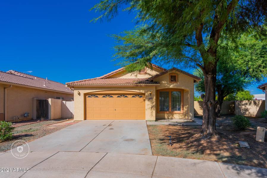 8302 W PAPAGO Street, Tolleson, AZ 85353