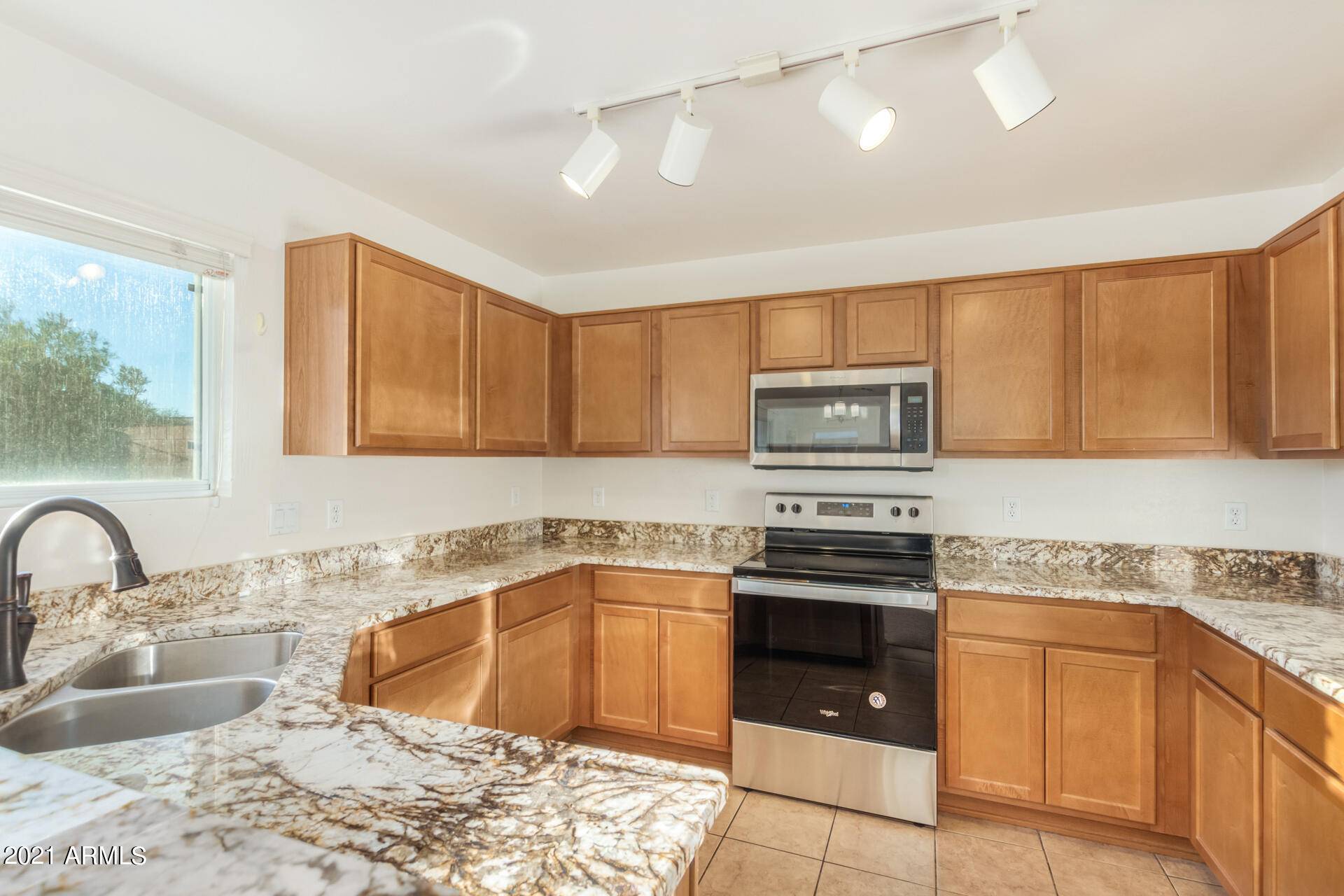Buckeye, AZ 85326,118 N 224TH Lane