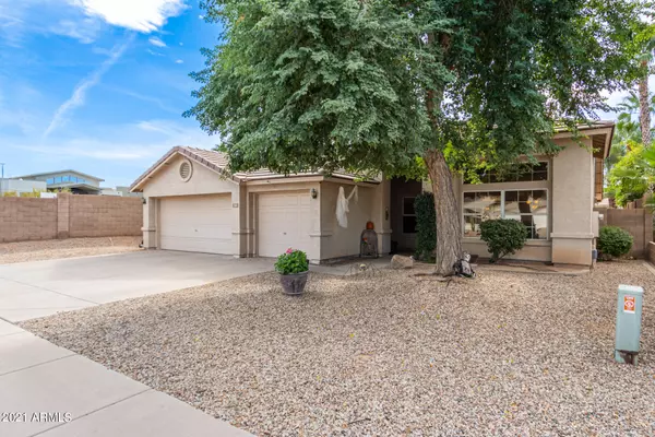 341 E CONSTITUTION Drive, Gilbert, AZ 85296