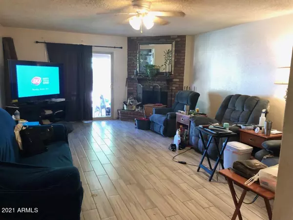 Mesa, AZ 85208,7526 E PUEBLO Avenue