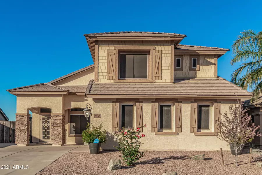 2056 W HALF MOON Circle, Queen Creek, AZ 85144