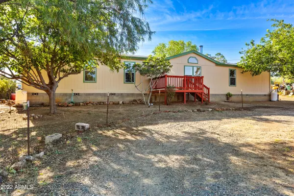 Mayer, AZ 86333,20723 E CEDAR Drive