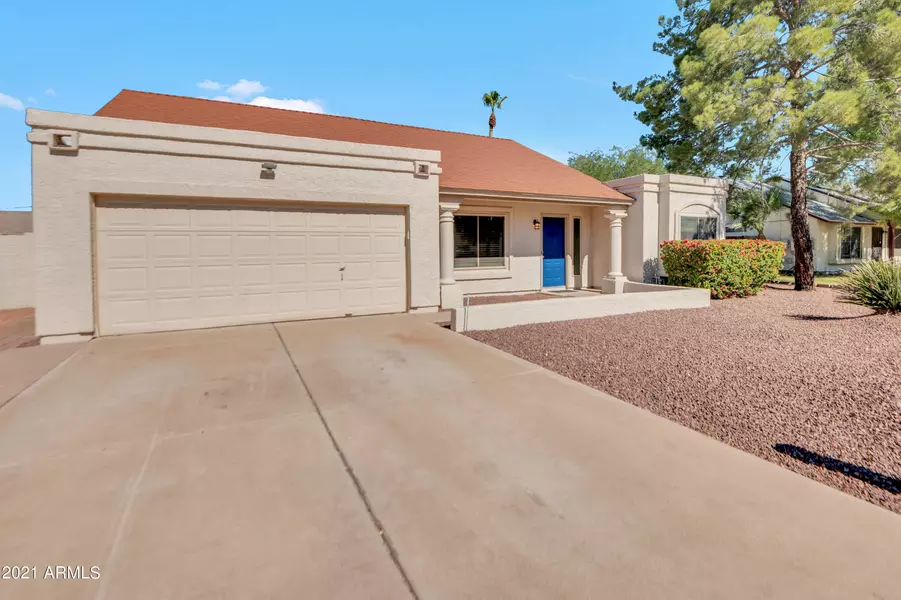 1516 E TODD Drive, Tempe, AZ 85283