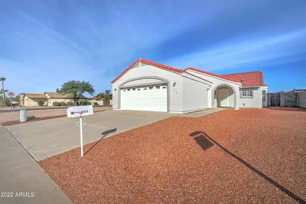 518 W ROSAL Avenue, Apache Junction, AZ 85120