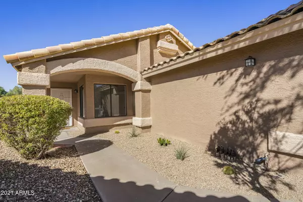 62 S CYPRESS Court, Chandler, AZ 85226