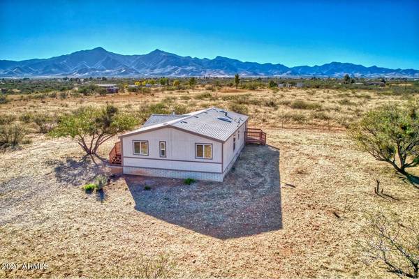 Hereford, AZ 85615,8643 E WINTERGREEN Lane