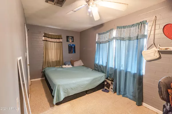 Phoenix, AZ 85015,6809 N 24 Drive