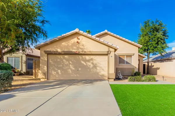 13536 W DESERT Lane, Surprise, AZ 85374