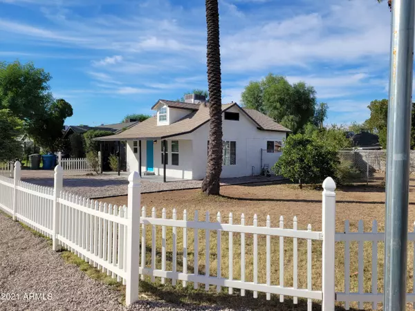 Phoenix, AZ 85014,4218 N 11TH Street