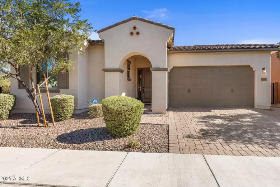 3901 S SCOTT Drive, Chandler, AZ 85286