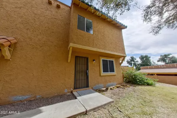 727 E COCHISE Drive #B, Phoenix, AZ 85020