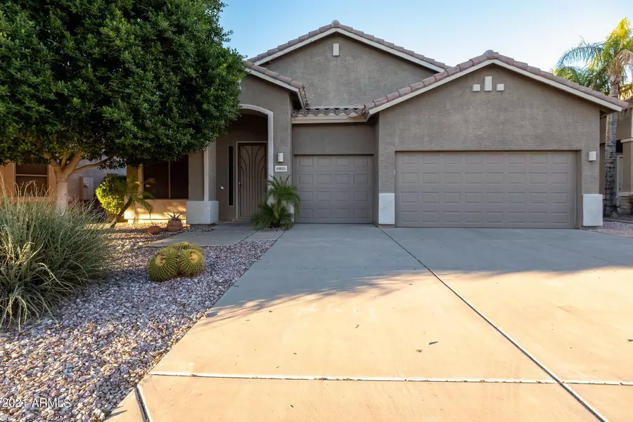 6810 W BRILES Road, Peoria, AZ 85383