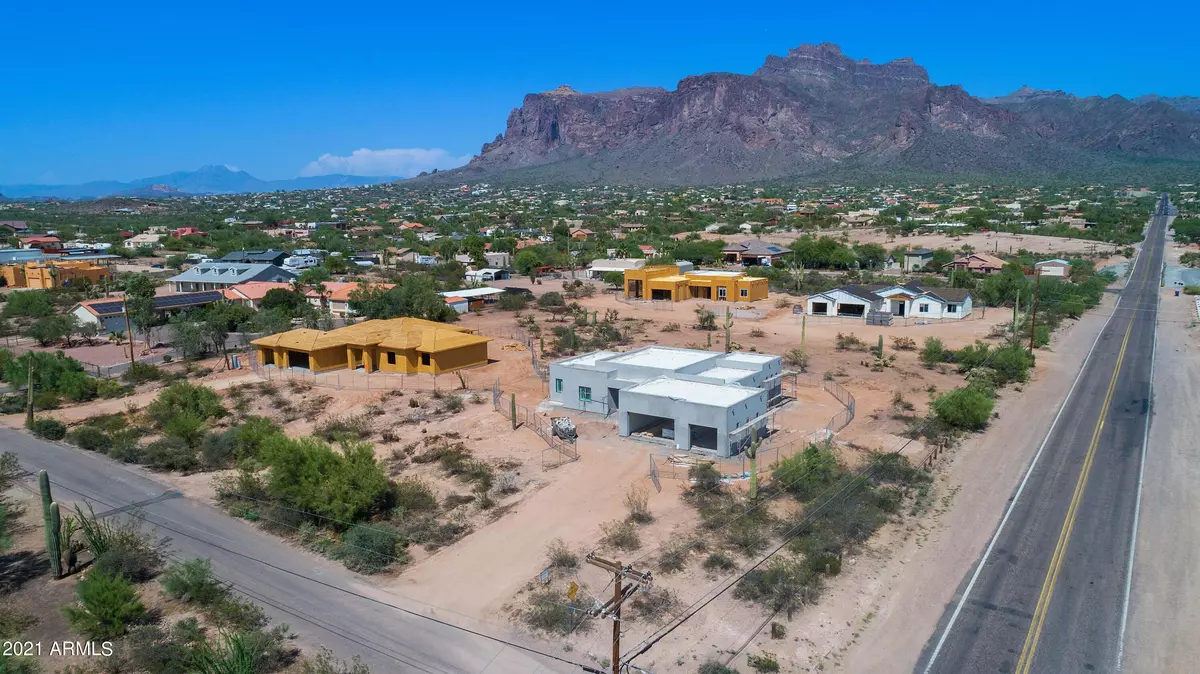 Apache Junction, AZ 85119,881 N Boyd Road