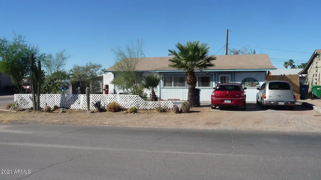 2020 S PAPAGO Drive, Apache Junction, AZ 85120