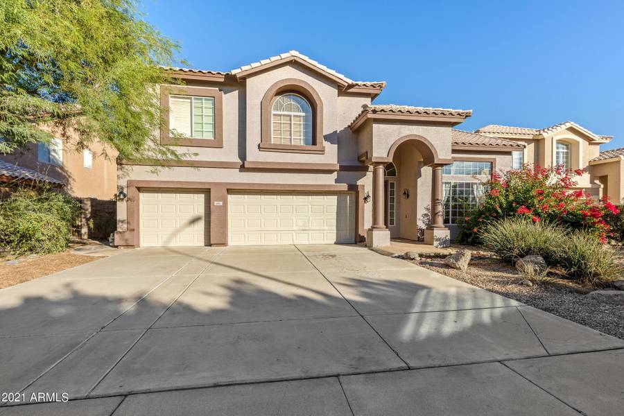 281 N CARRIAGE Lane, Chandler, AZ 85224