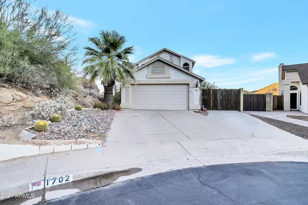 Phoenix, AZ 85024,1702 E BEHREND Drive