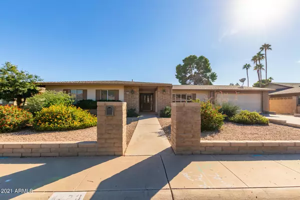 4423 W ECHO Lane, Glendale, AZ 85302