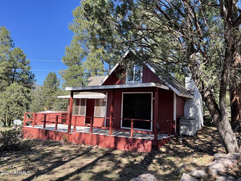 3251 N Pinewood Drive, Pine, AZ 85544