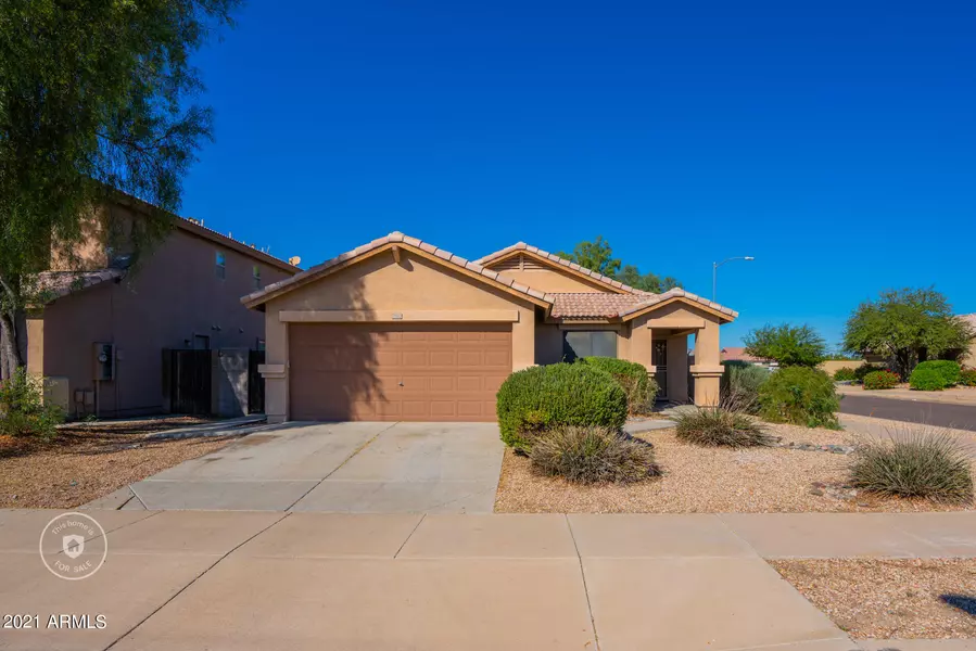 17152 W ELIZABETH Avenue, Goodyear, AZ 85338