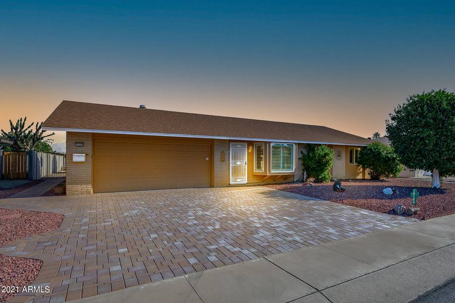 10104 W OAK RIDGE Drive, Sun City, AZ 85351