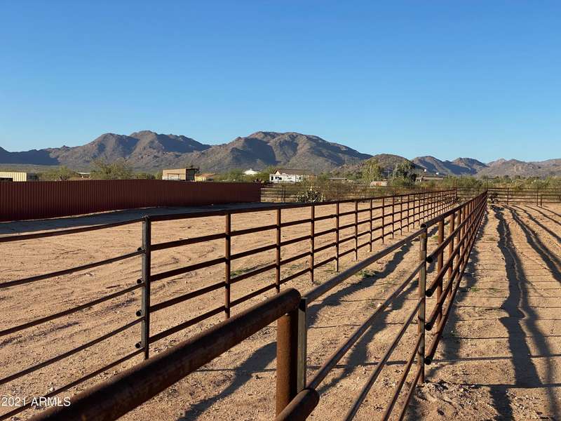 2290 W PAINTED ACRES Lane #'-', Congress, AZ 85332