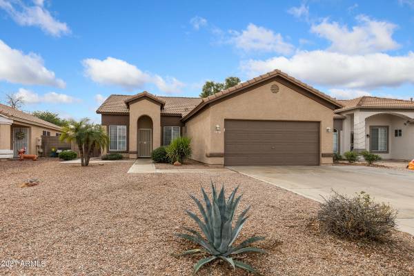 1819 E OAKLAND Street, Chandler, AZ 85225