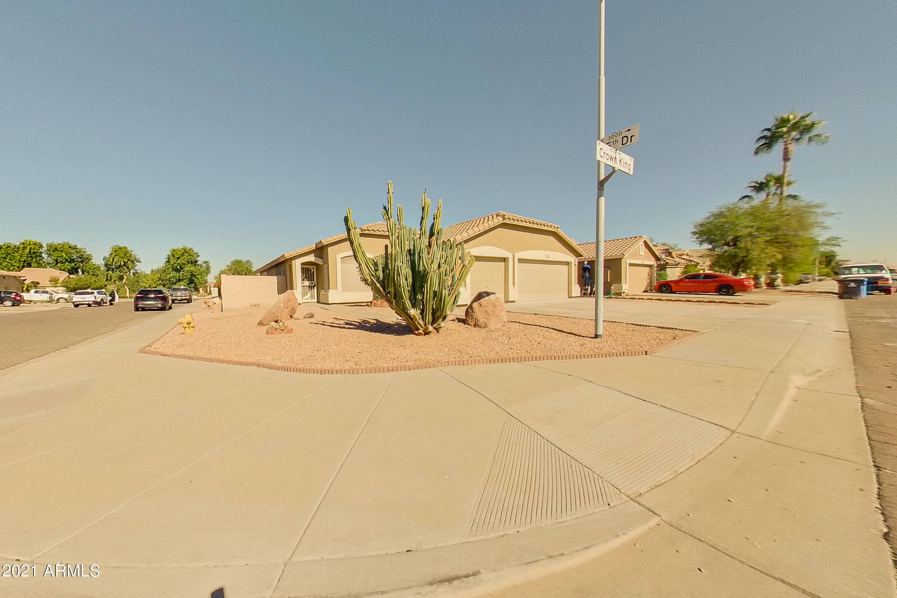 6516 W CROWN KING Road, Phoenix, AZ 85043